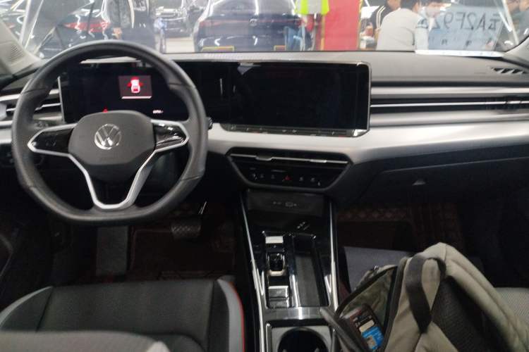 Used Volkswagen Lamando 2024 Lavida L 280TSI DSG Cool & Spicy Edition