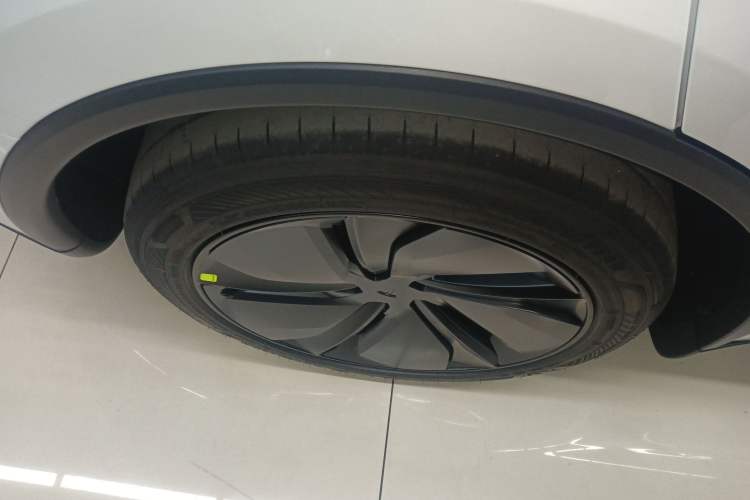 Used Tesla Model Y 2026 Rear-Drive Model