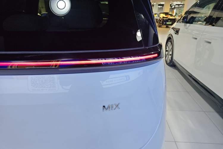 Used Zeekr MIX 2025 Long-Range Intelligent Driving Edition
