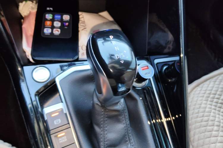 Used Volkswagen Tayron 2020 280TSI Two-Wheel Drive Luxury Connect Edition
