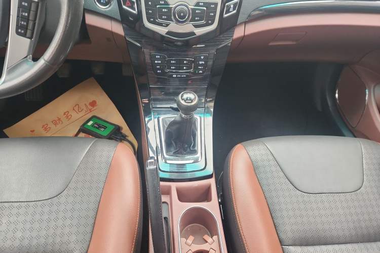 Used BYD Surui 2015 Revised Version 1.5L Manual Luxury Edition