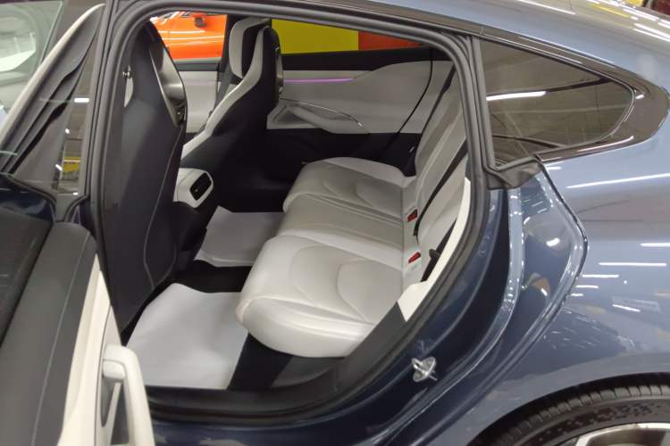 Used  SU7 2024 Four-Wheel Drive Ultra-Long Range Advanced Intelligent Driving Max Edition
