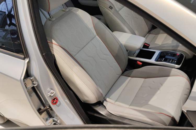 Used Honda e:NS2 2024 Light-Chasing Version