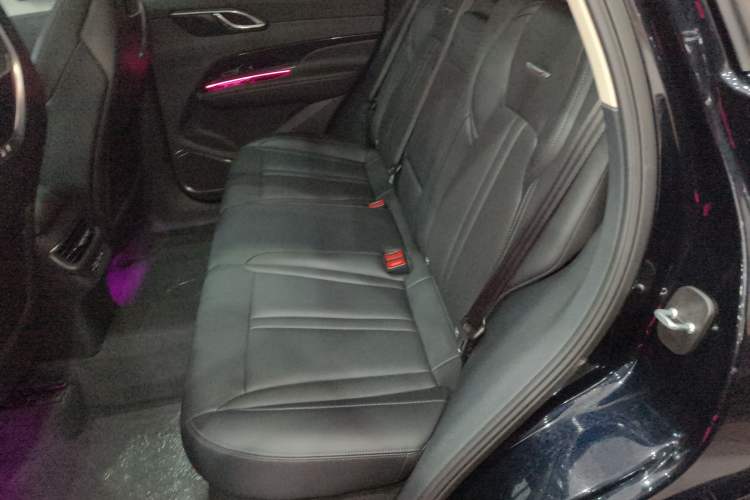 Used Hongqi HS3 2023 1.5T Two-Wheel Drive Shanwei Edition
