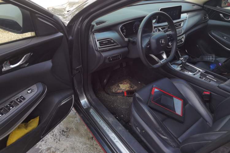 Used Changan Ruicheng CC 2021 Blue Whale Edition 1.5T DCT Luxury Model