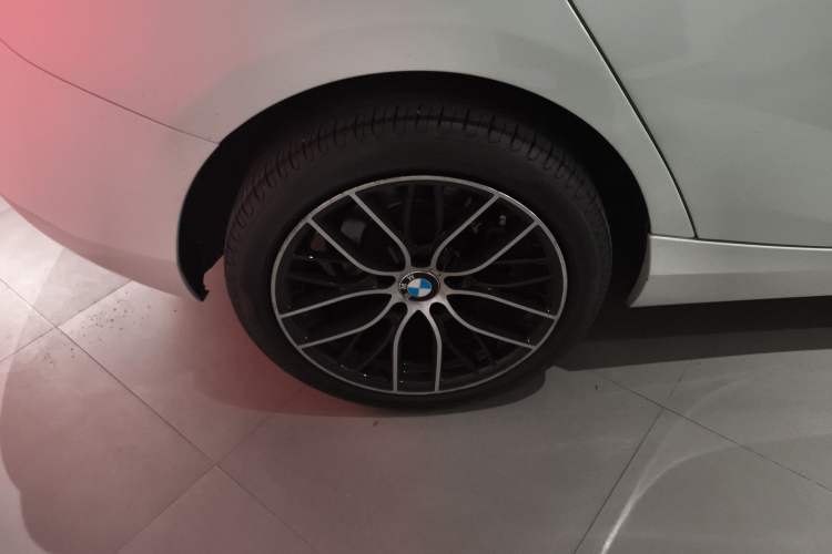 Used BMW 1 Series 2015 120i Sport Design Package
