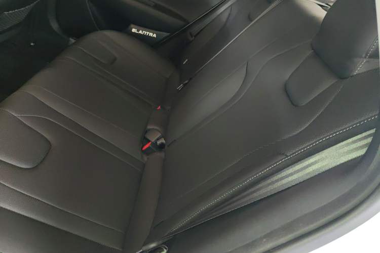 Used Hyundai Elantra 2023 1.5L CVT LUX Prestige Edition