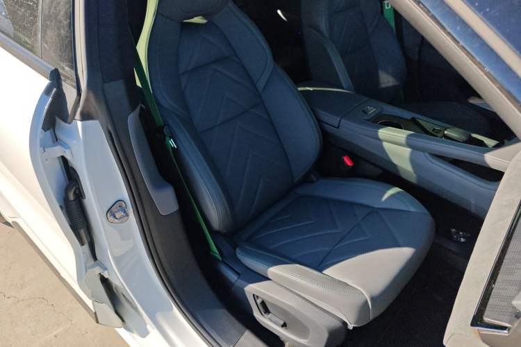 Used Zeekr 001 2023 WE Edition 100 kWh