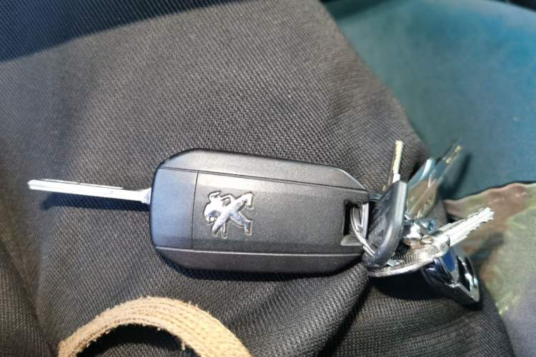 Used Peugeot 408 2014 1.8L Automatic Luxury Edition