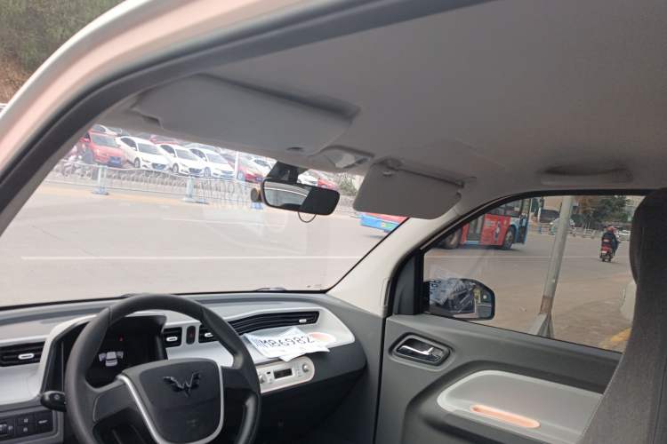 Used Wuling Hongguang MINIEV 2021 Macaron Fashion Edition Lithium-Ion Battery
