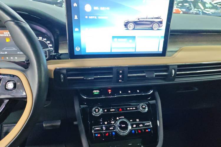 Used Lincoln Corsair 2021 2.0T Two-Wheel-Drive Luxury Edition