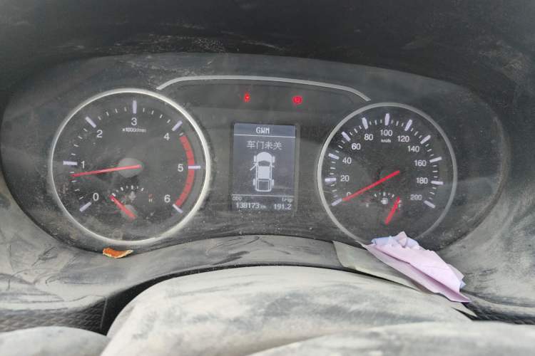 Used Great Wall Wingle 5 2017 2.0T European Version Diesel Two-Wheel Drive Advanced Large Double-Cab GW4D20E
