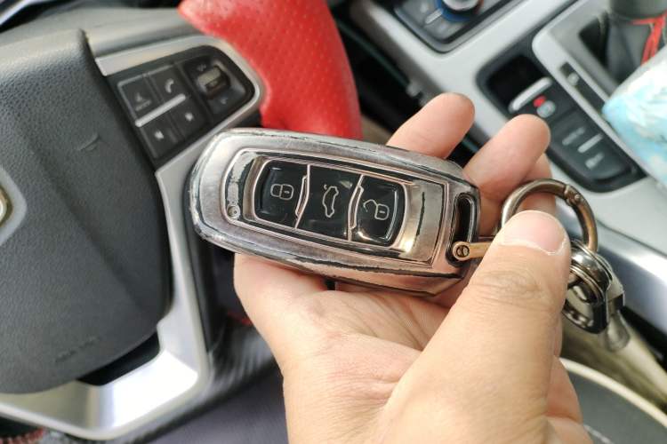 Used Geely Auto Emgrand X7 Sport 2016 1.8TD Automatic Smart Model