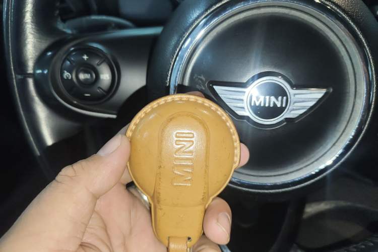 Used  MINI 2014 1.5T COOPER Fun