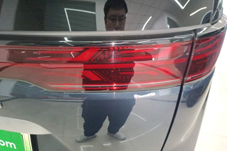 Used Denza D9 2022 DM-i 970 Four-Wheel Drive Flagship Model