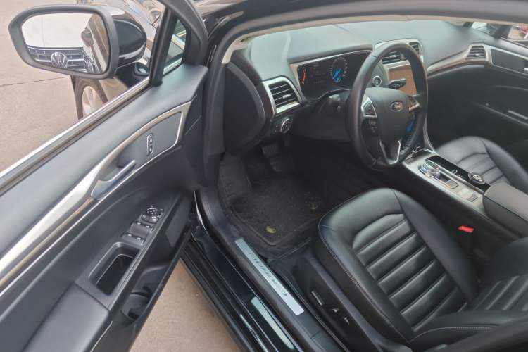 Used Ford Mondeo 2020 EcoBoost 180 Stylish Model
