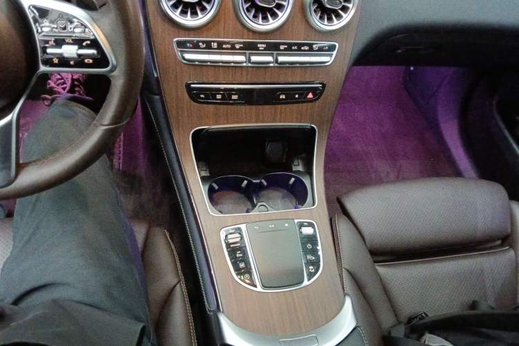 Used Mercedes-Benz GLC 2022 GLC 300 L 4MATIC Dynamic Model