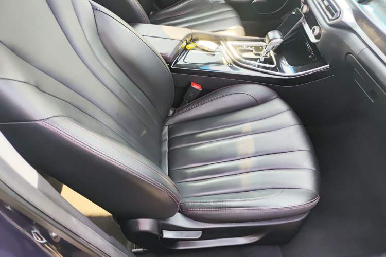 Used BAIC Beijing U7 2019 1.5T CVT Elite Version China VI
