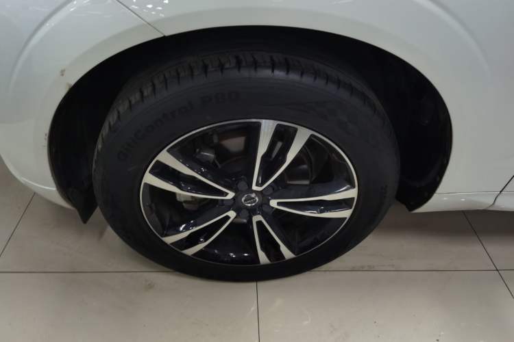 Used Volvo XC60 2019 T5 4x4 Zhiyuan Edition China VI Standard
