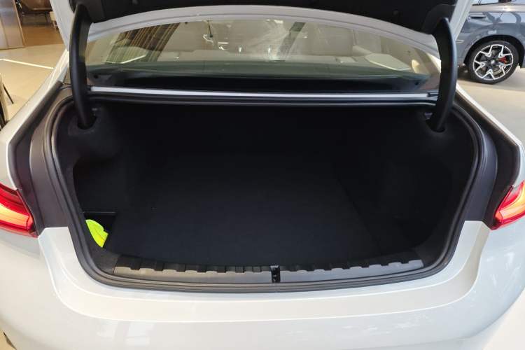 Used BMW 3 Series 2023 330i M Sport Night Edition Package