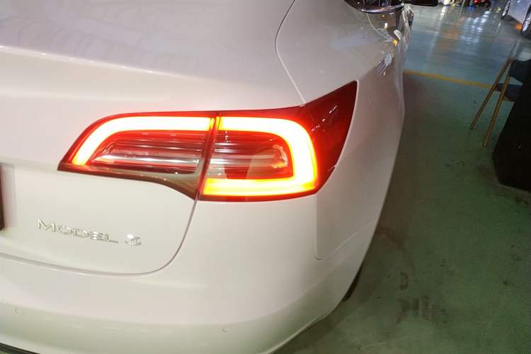 Used Tesla Model 3 2021 Standard Range Rear-Drive Upgraded Version
