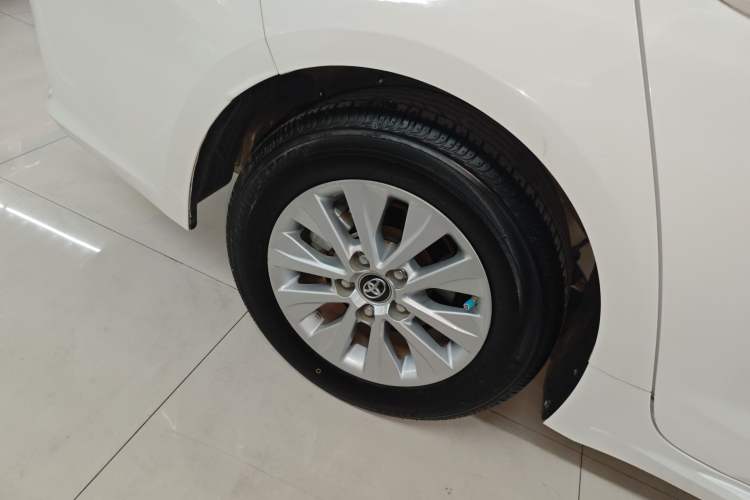 Used Toyota Corolla 2021 TNGA 1.5L CVT Pioneer Edition
