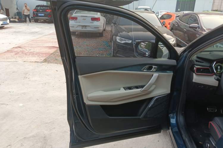 Used Lynk & Co 06 2020 1.5T YAO Halo
