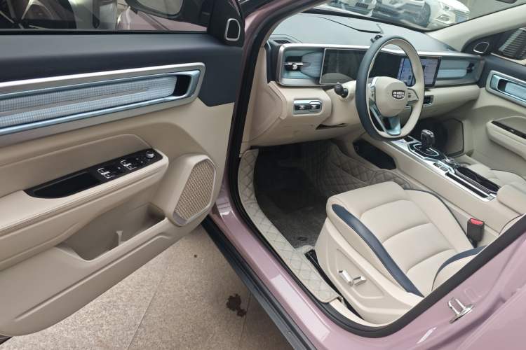 Used Geely Auto icon 2025 Linglong 1.5TD Ruyi Edition