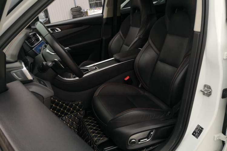 Used Lynk & Co 01 2017 2.0T Four-Wheel Drive Pro Edition
