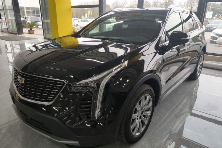 Used Cadillac XT4 2022 28T Two-Wheel-Drive Luxury Version