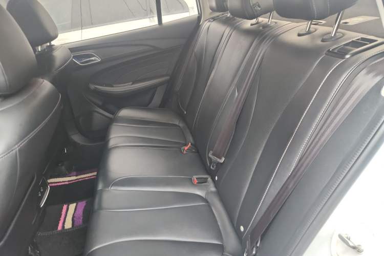 Used Roewe i5 2020 1.5L Manual 4G Connect Leehao Flagship Edition