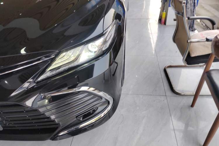 Used Toyota Camry 2021 2.5G Luxury Edition
