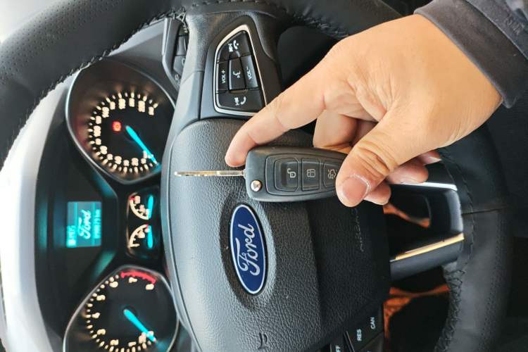 Used Ford Kuga 2018 EcoBoost 180 Two-Wheel-Drive Platinum Edition
