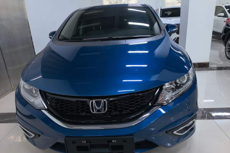 Used Honda Jade 2016 1.8L Automatic Comfort Elite Version 5 Seats
