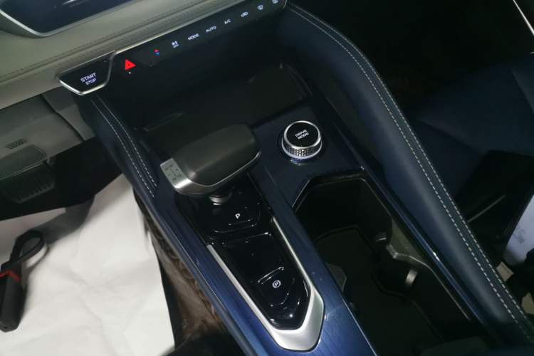 Used Geely Auto Monjaro L 2022 1.5T Thunder Hi·F Plug-in Hybrid Super Rui
