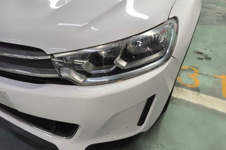 Used Citroen C3-XR 2017 1.6L Automatic Fashion Model