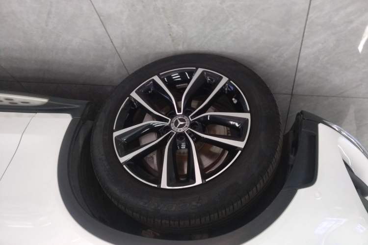 Used Mercedes-Benz GLC 2020 Facelift GLC 300 L 4MATIC Dynamic Edition
