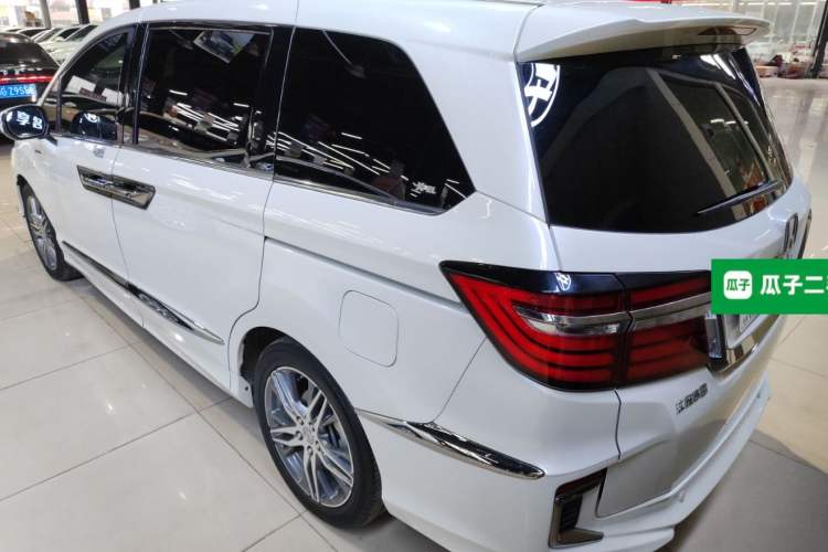 Used Honda Elysion 2019 2.0L Hybrid Supreme Edition
