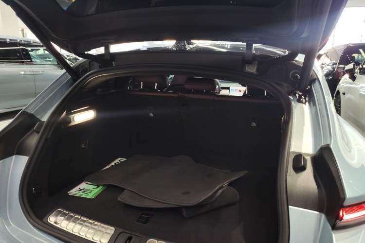 Used Nio ET5T 2024 75kWh Touring
