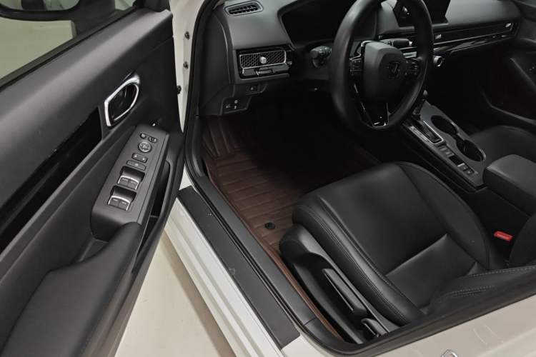 Used Honda Civic 2023 240TURBO CVT Dynamic Edition