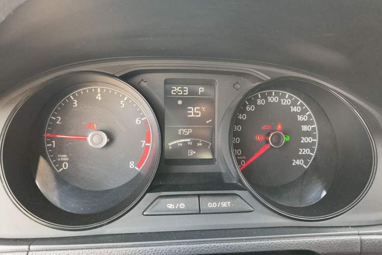 Used Volkswagen Lavida 2017 1.6L Automatic Fashion Edition
