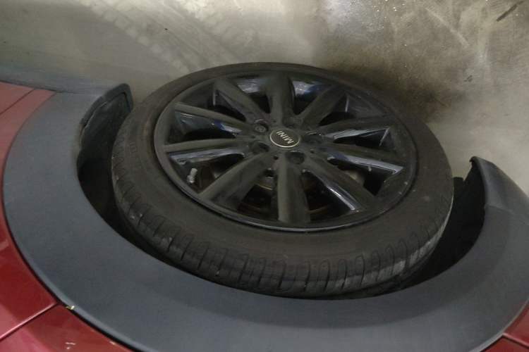 Used  MINI 2016 1.5T COOPER Pioneer Edition Five-Door Model
