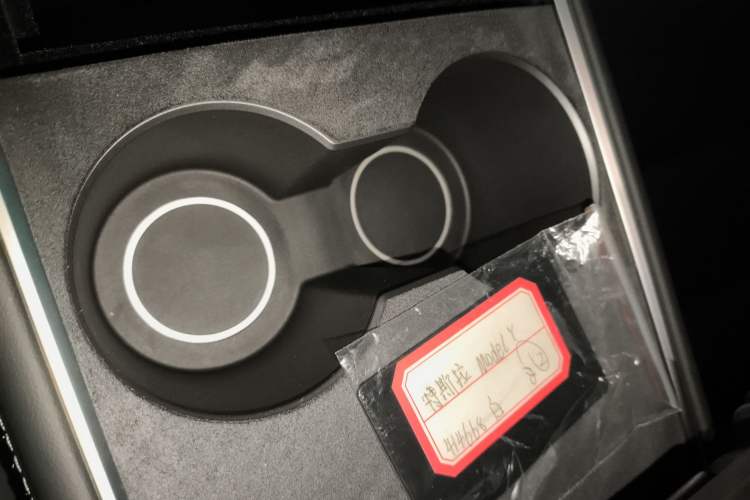 Used Tesla Model Y 2023 Rear-Wheel-Drive Version