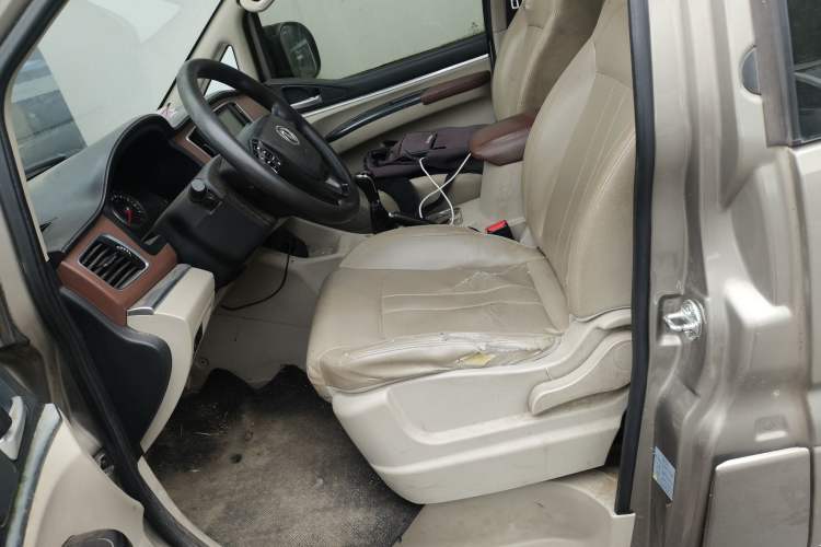 Used FORTHING Lingzhi 2020 M5 1.6L Luxury 7-Seater
