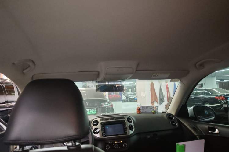 Used Volkswagen Tiguan 2015 1.8TSI Automatic Two-Wheel Drive Trend Edition
