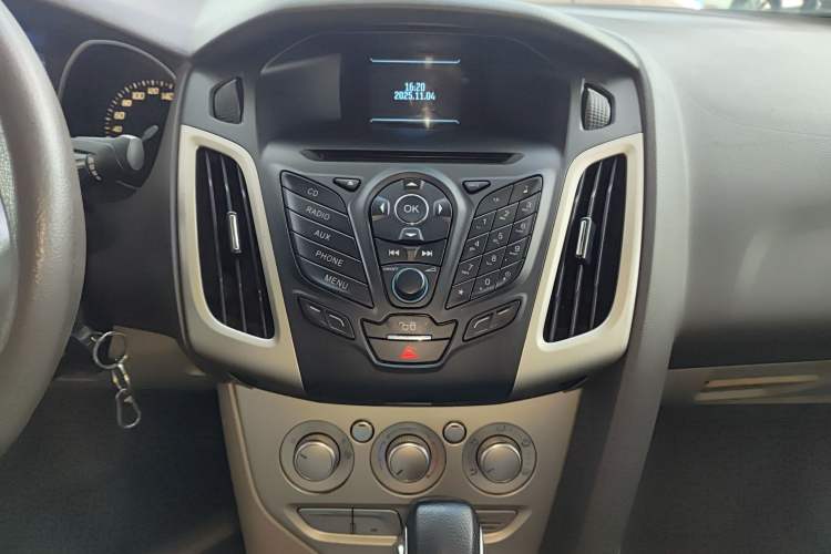 Used Ford Focus 2012 Sedan 1.6L Automatic Comfort Model