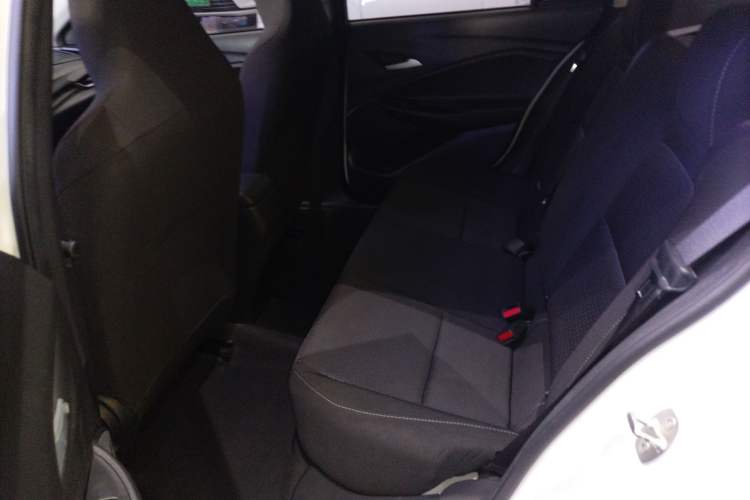 Used Chevrolet Cavalier 2020 325T Automatic Enjoyment Edition