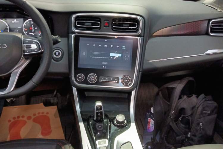 Used Lynk & Co 01 2017 2.0T Four-Wheel Drive Pro Edition
