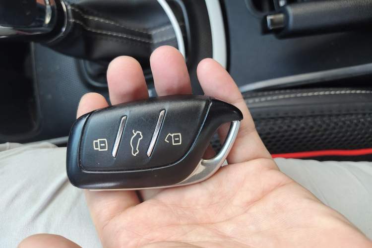 Used Roewe Clever 2022 311km QiQi BoBo Edition
