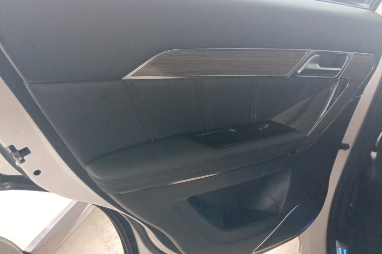 Used Haval H6 Coupe 2015 Blue Label 2.0T Automatic Two-Wheel Drive Elite Model
